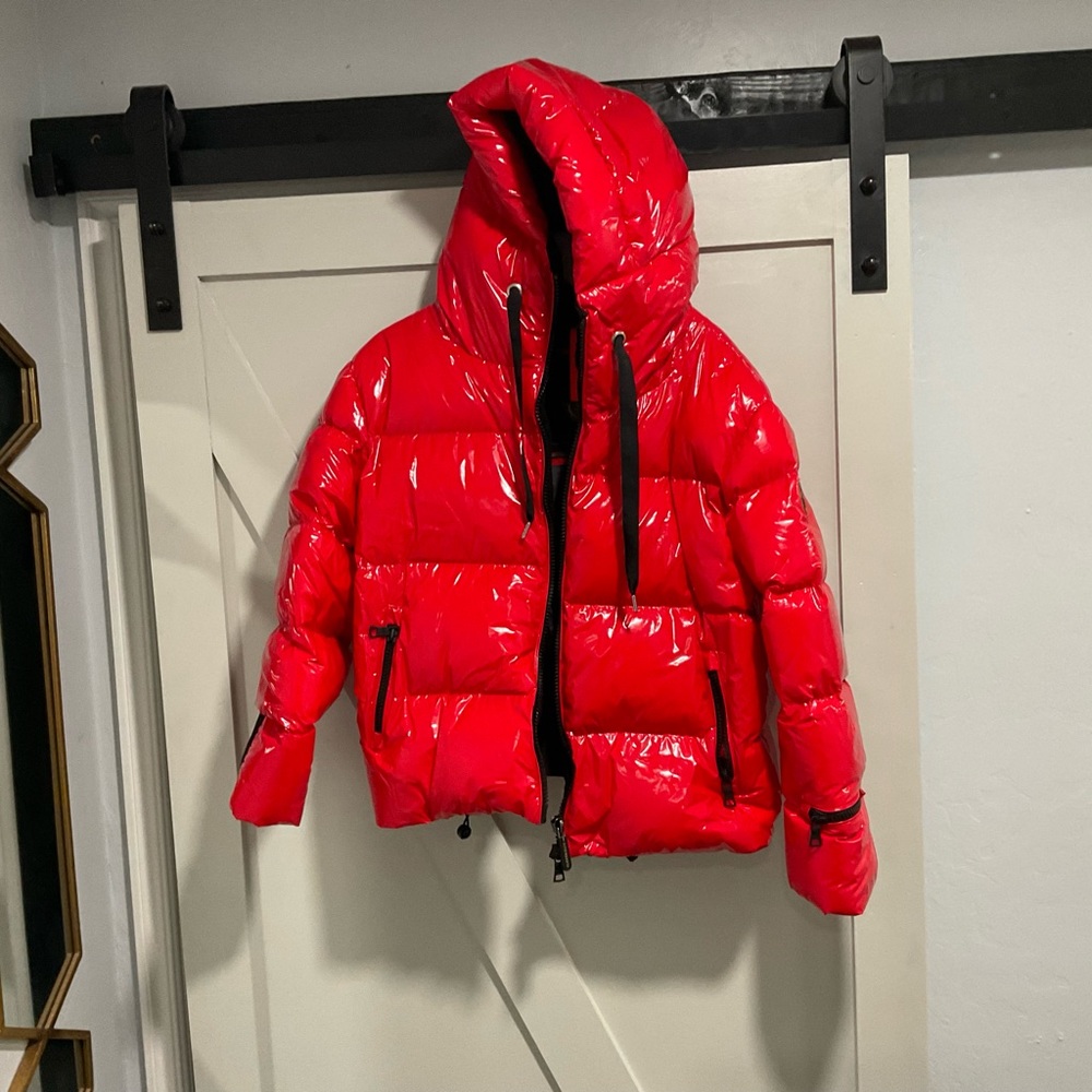Coat - Picture 4 of 5